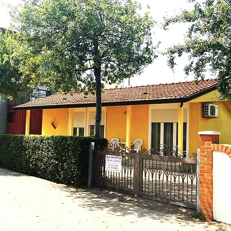 Villa Sayonara Lignano Sabbiadoro Exterior photo