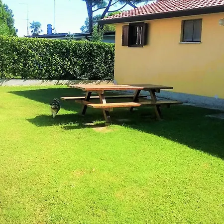 Villa Sayonara Lignano Sabbiadoro Exterior photo